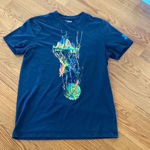 Under Armour t-shirt